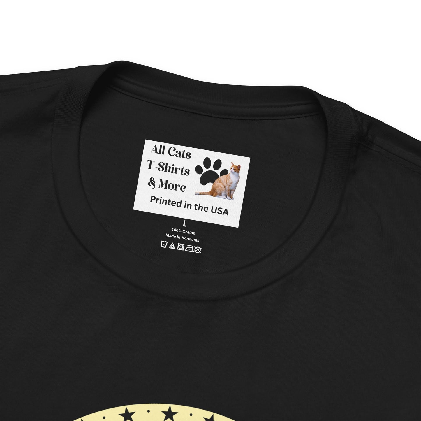 "Cat Butler" T-Shirt - With Vintage Sunset Graphic - (Unisex Jersey Short Sleeve Tee - Perfect Gift for Cat Lovers!)