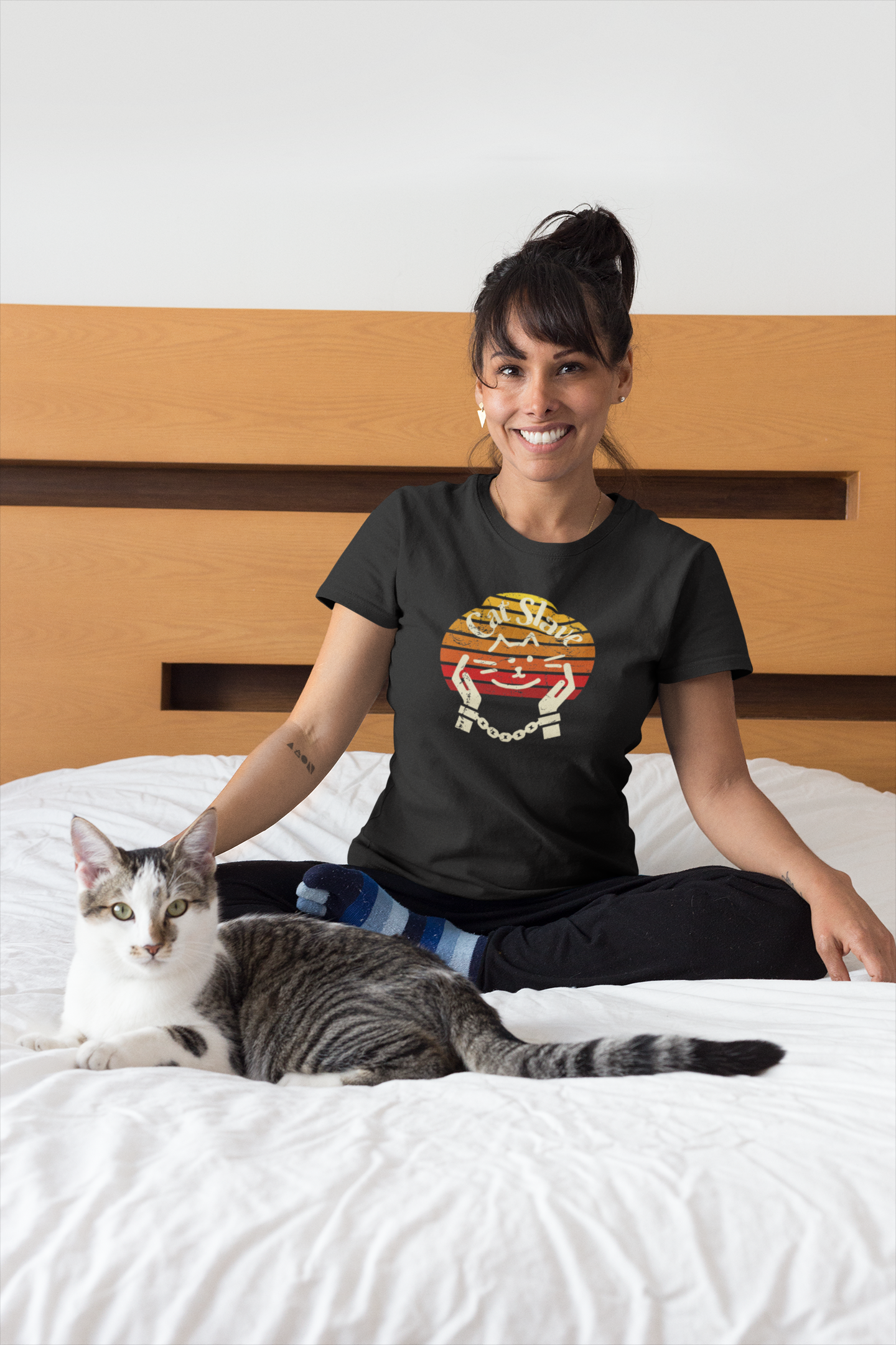 Cat Slave Vintage Sunset T-Shirt - (Unisex Jersey Tee - Casual & Trendy Distressed Style Design, Cat Fan Tee)