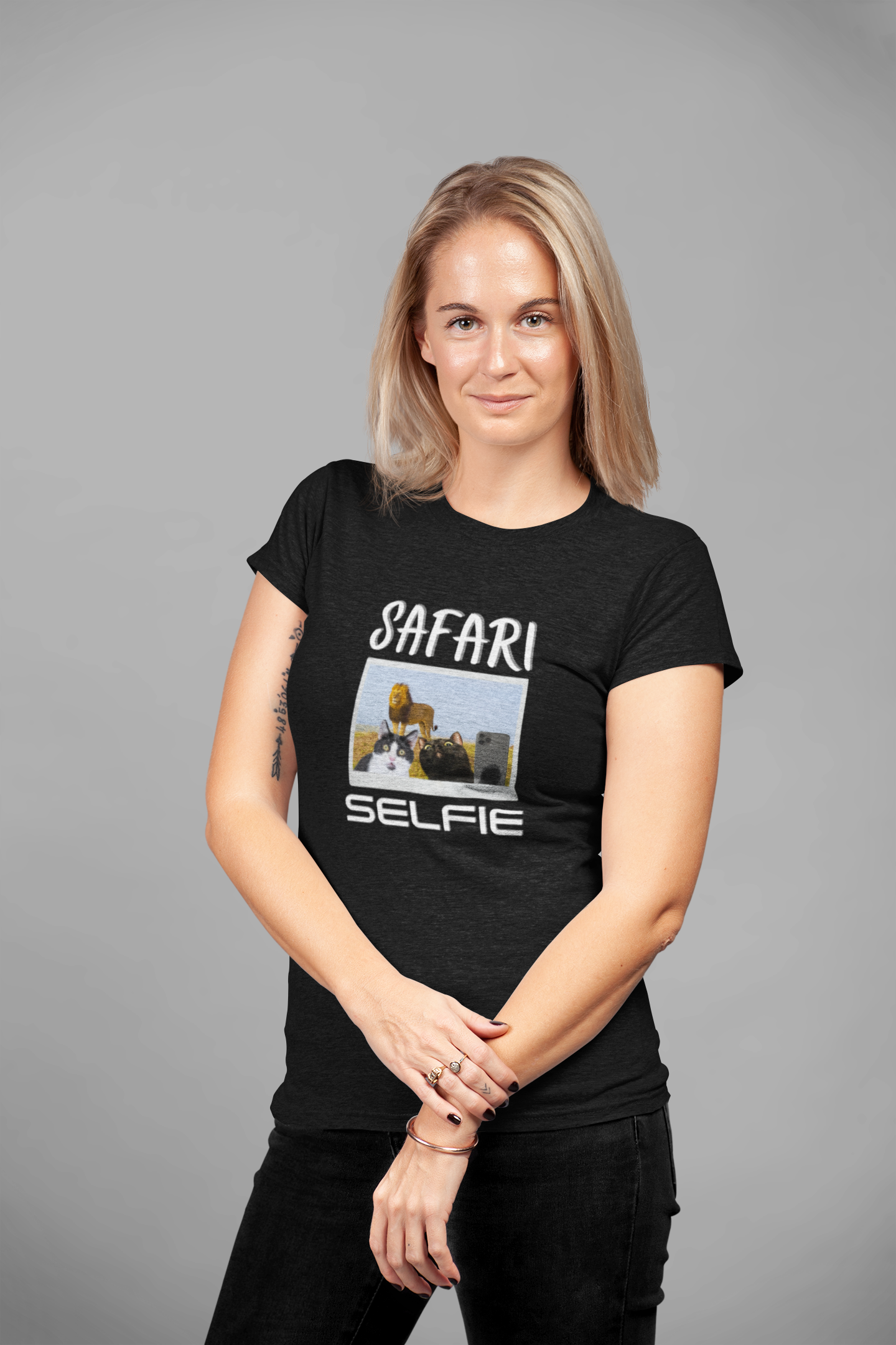 Safari Selfie T-Shirt - (Funny Cats Taking a Selfie, Cat Fan Tee)
