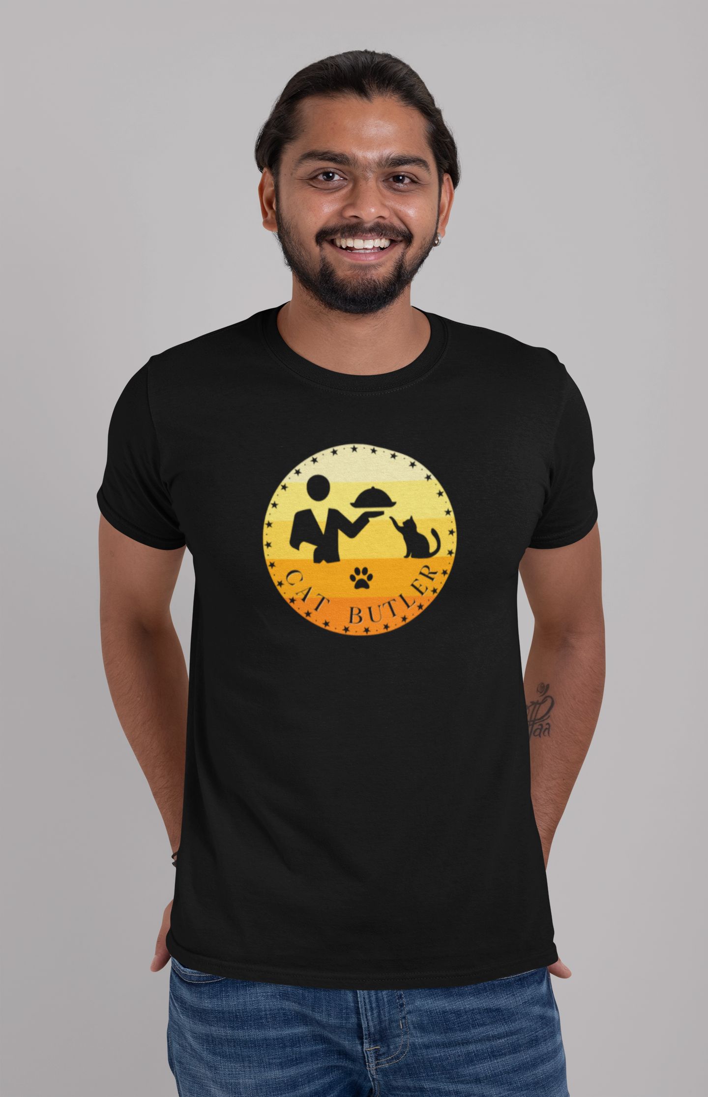 "Cat Butler" T-Shirt - With Vintage Sunset Graphic - (Unisex Jersey Short Sleeve Tee - Perfect Gift for Cat Lovers!)