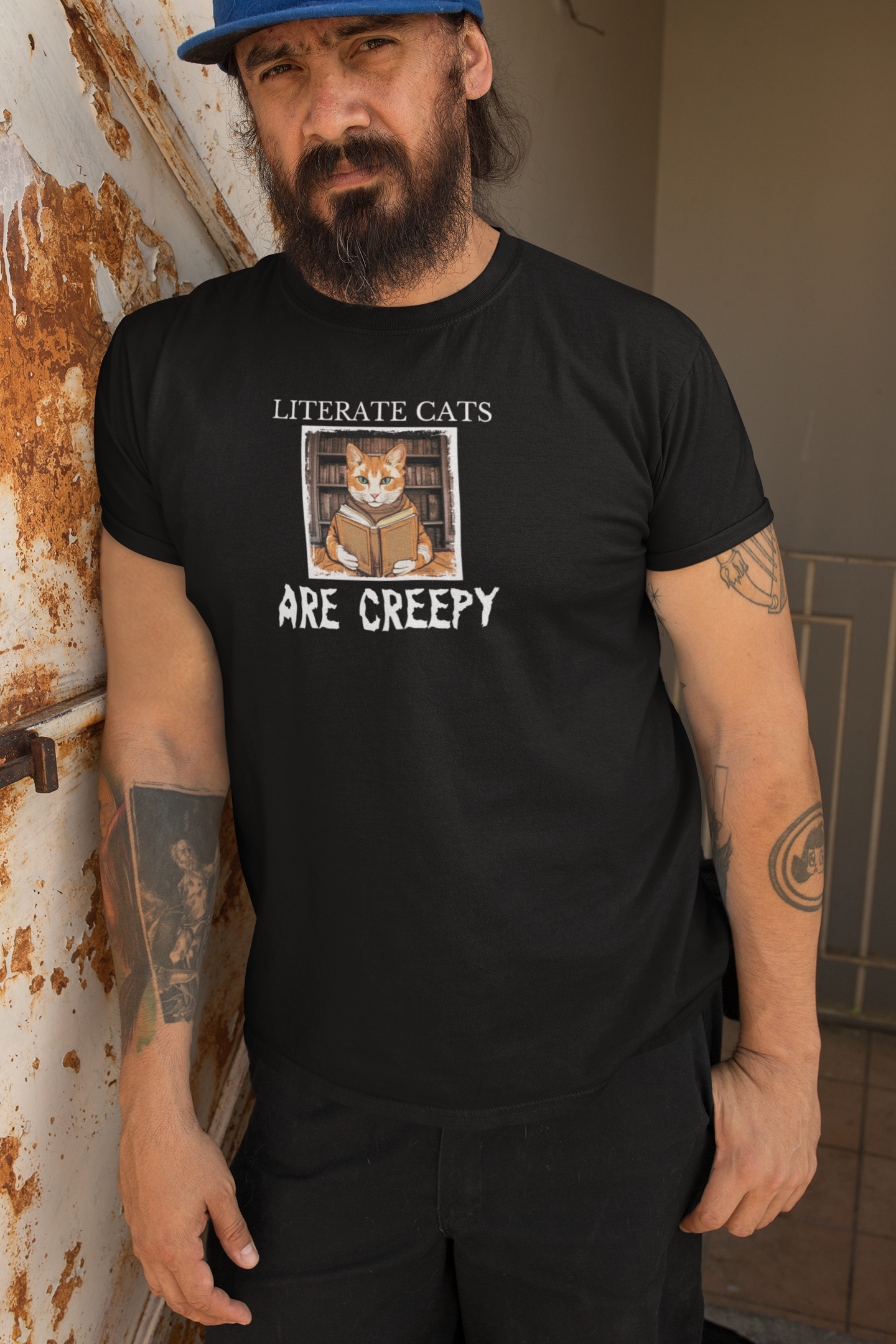 Literate Cats Are Creepy - Fun Unisex Tee - Perfect for Cat Lovers & Bookworms