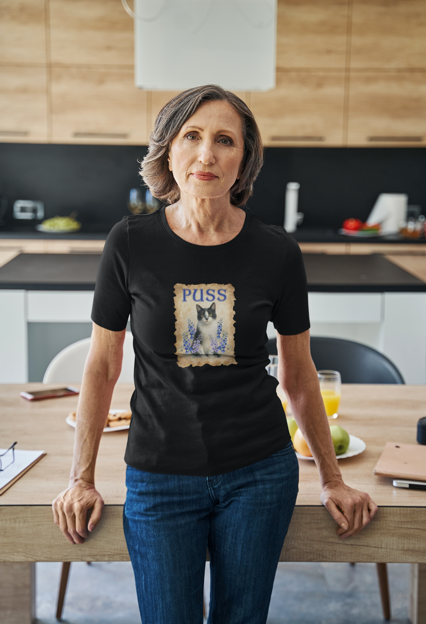 "Puss" Vintage Floral Cat T-Shirt - (Pussycat Graphic Tee)