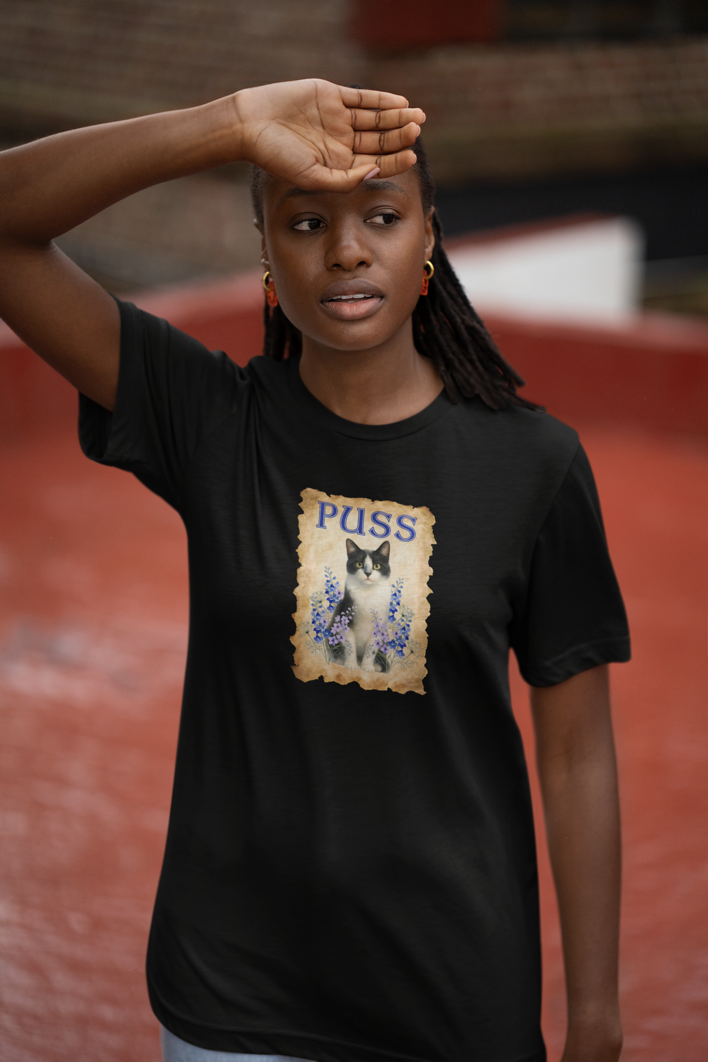 "Puss" Vintage Floral Cat T-Shirt - (Pussycat Graphic Tee)