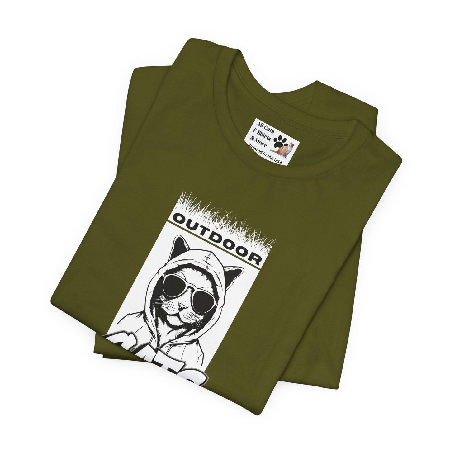 Outdoor Cats Club T-Shirt - (Unisex Jersey Short Sleeve Graphic Tee for Cat Lovers)