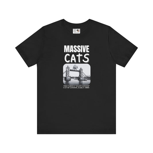 A Massive Cats T-Shirt - Huge Cat on Tower Bridge, London - (Vintage London Design, Funny Cat Unisex Jersey Tee - Perfect for Cat Fans!)